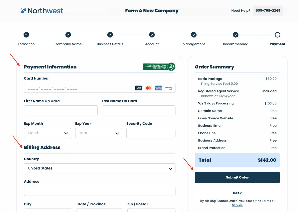 Payment adımı: boş bırakılmış kart alanları ve Billing Address bölümünde ülke seçimi; sağda $142.00 toplam ve Submit Order düğmesi.